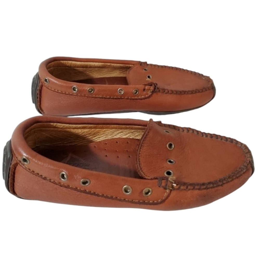 MINNETONKA Women's Loafers Sz 7 Brown Leather Casual Driving Comfort Minimalist